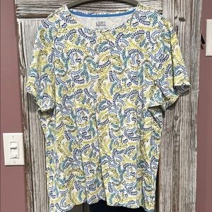 Croft & Barrow Leaf Pattern Tee in Blue and Yellow